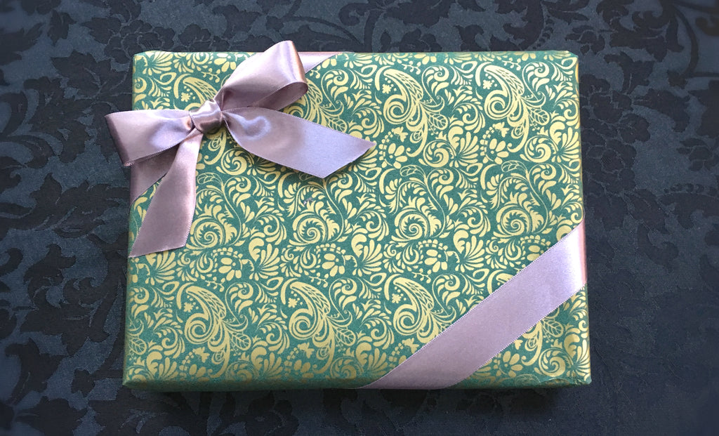 Green & Gold Gift Wrap